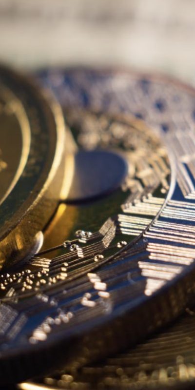 El potencial de las criptomonedas no radica solo en su valor de mercado, sino en su capacidad para democratizar el acceso a herramientas financieras.